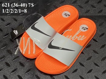 Шльопанці Youth-Shoes 621