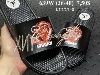 Шльопанці Youth-Shoes 639W